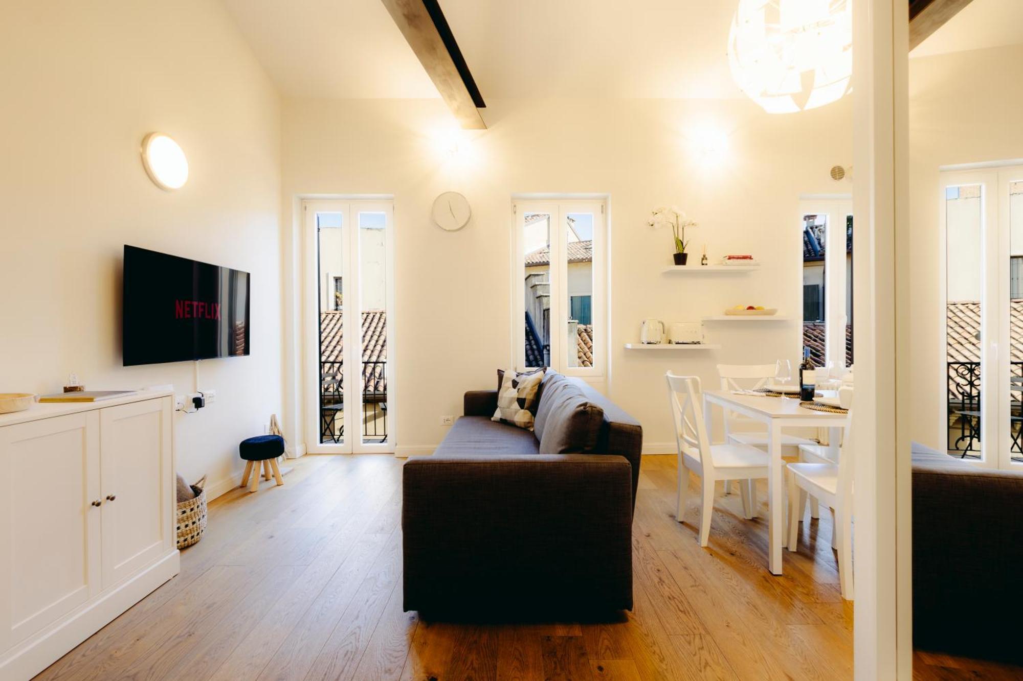 Eap Suites, Verona Eksteriør billede